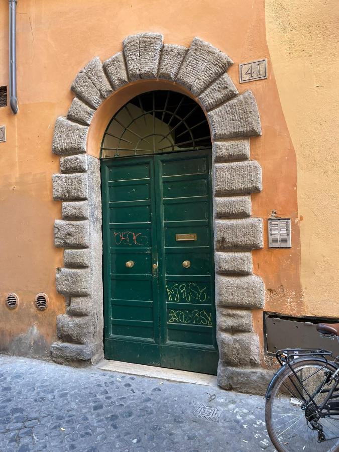 Casa Cappellari Design Studio A Campo De' Fiori Roma Exterior foto